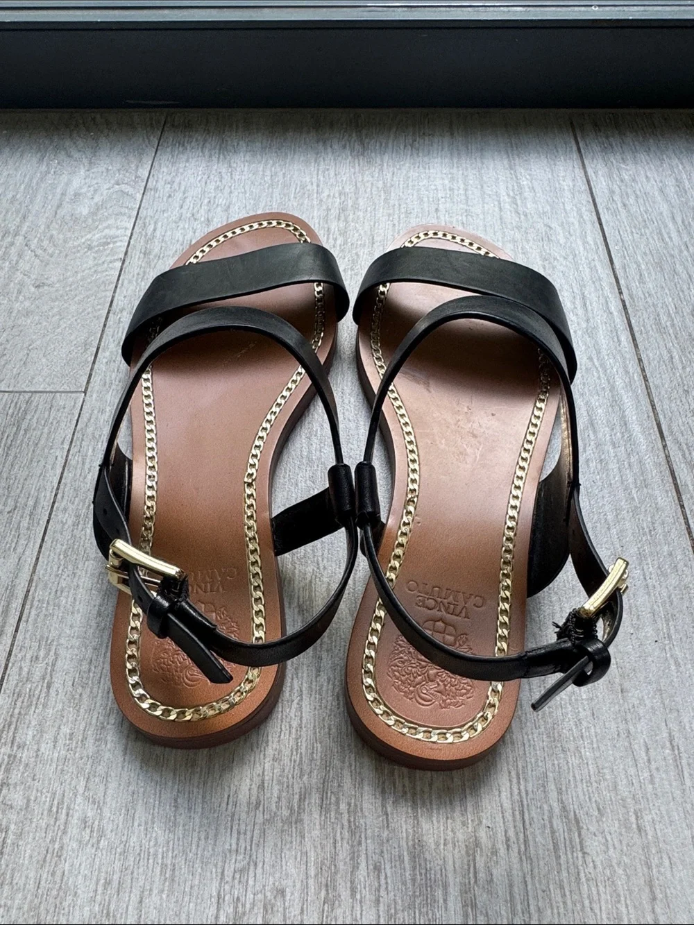 Vince Camuto vince camuto